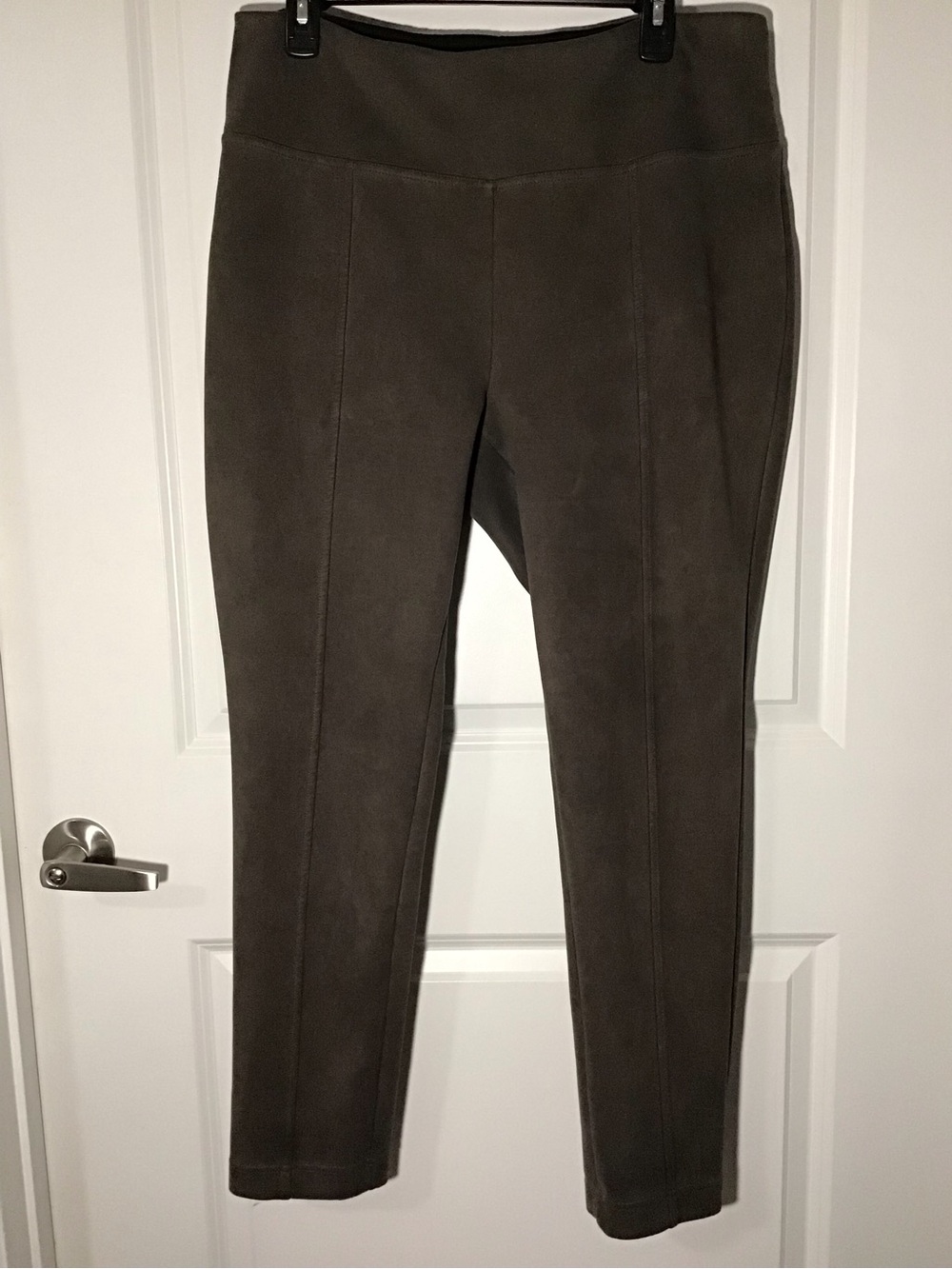 Andrew Marc Straight Leg Pants in Olive Brown Size L